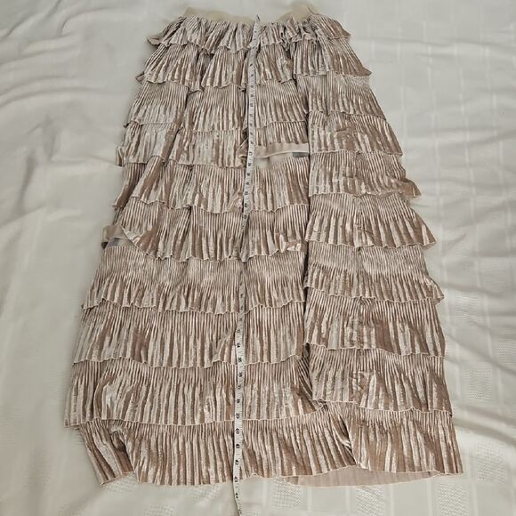 Casual Tan Tiered Maxi Skirt - Picture 10 of 16